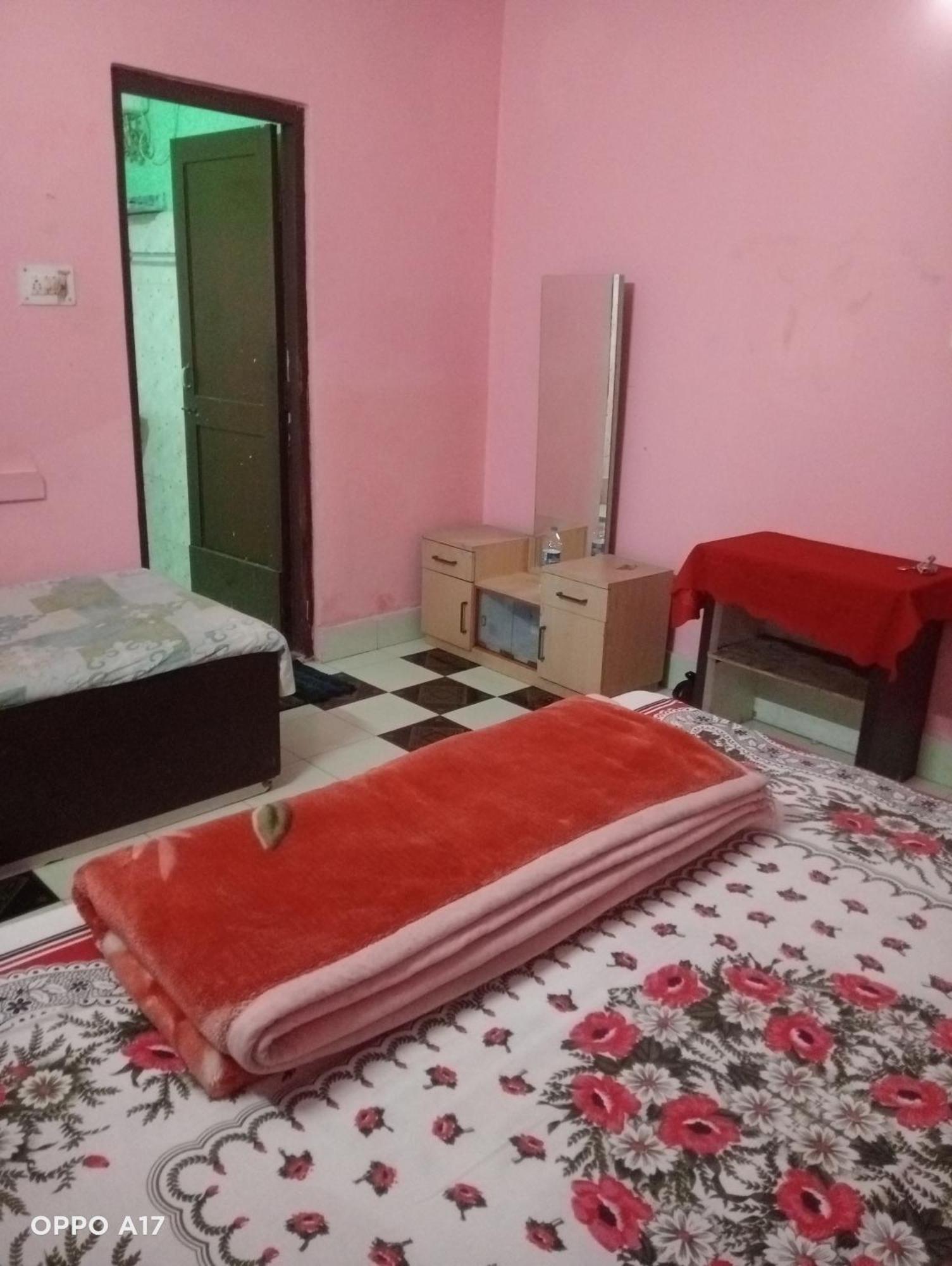 Swaroop Ashray Homestay Siliguri Chambre photo