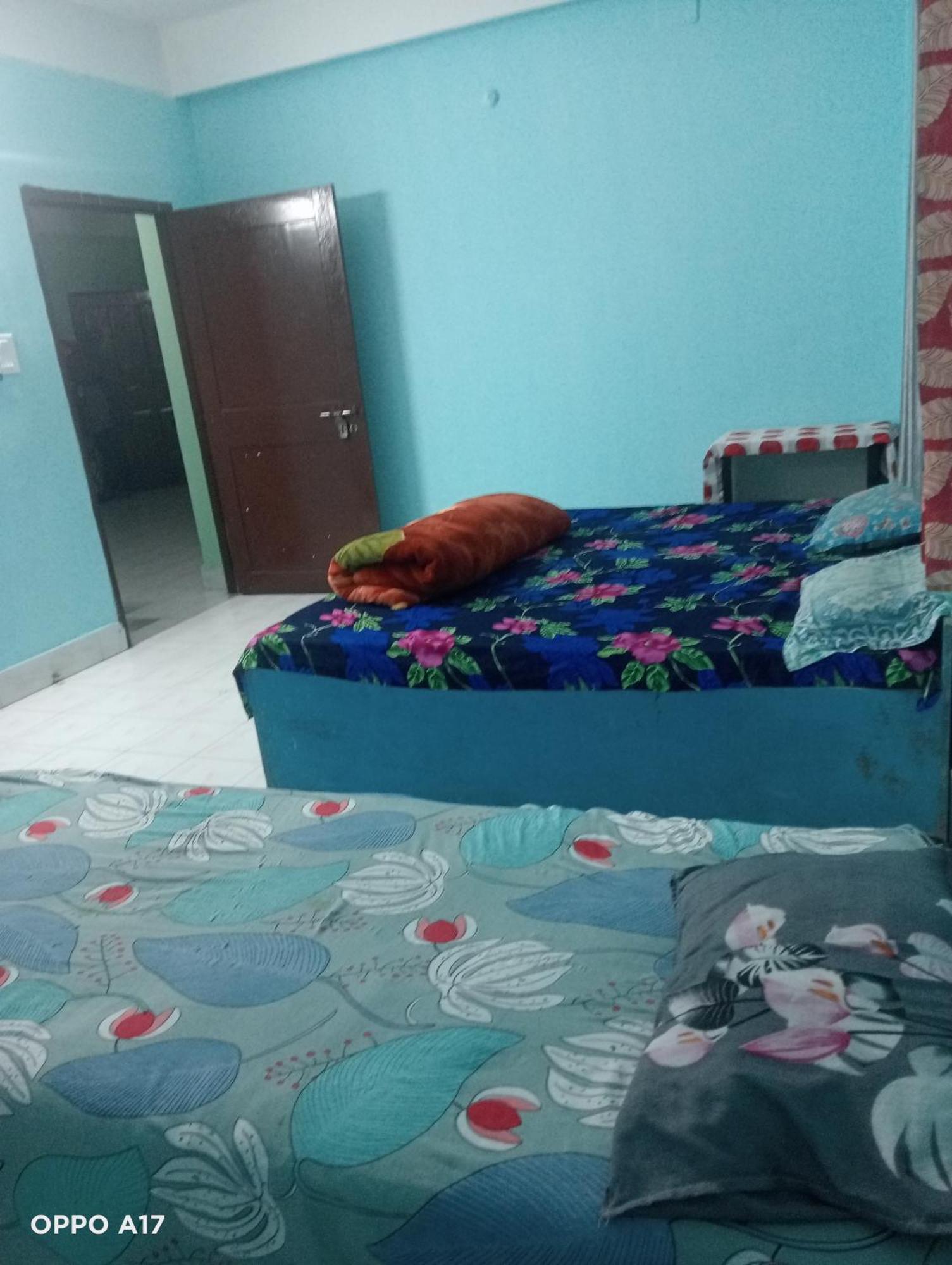 Swaroop Ashray Homestay Siliguri Chambre photo