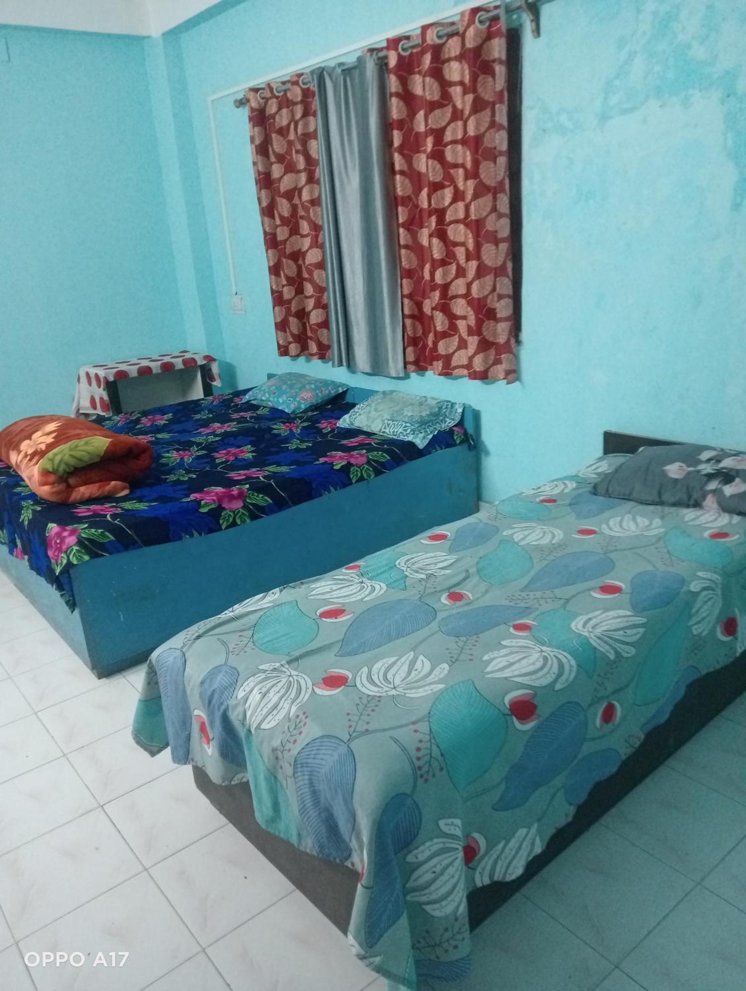 Swaroop Ashray Homestay Siliguri Chambre photo